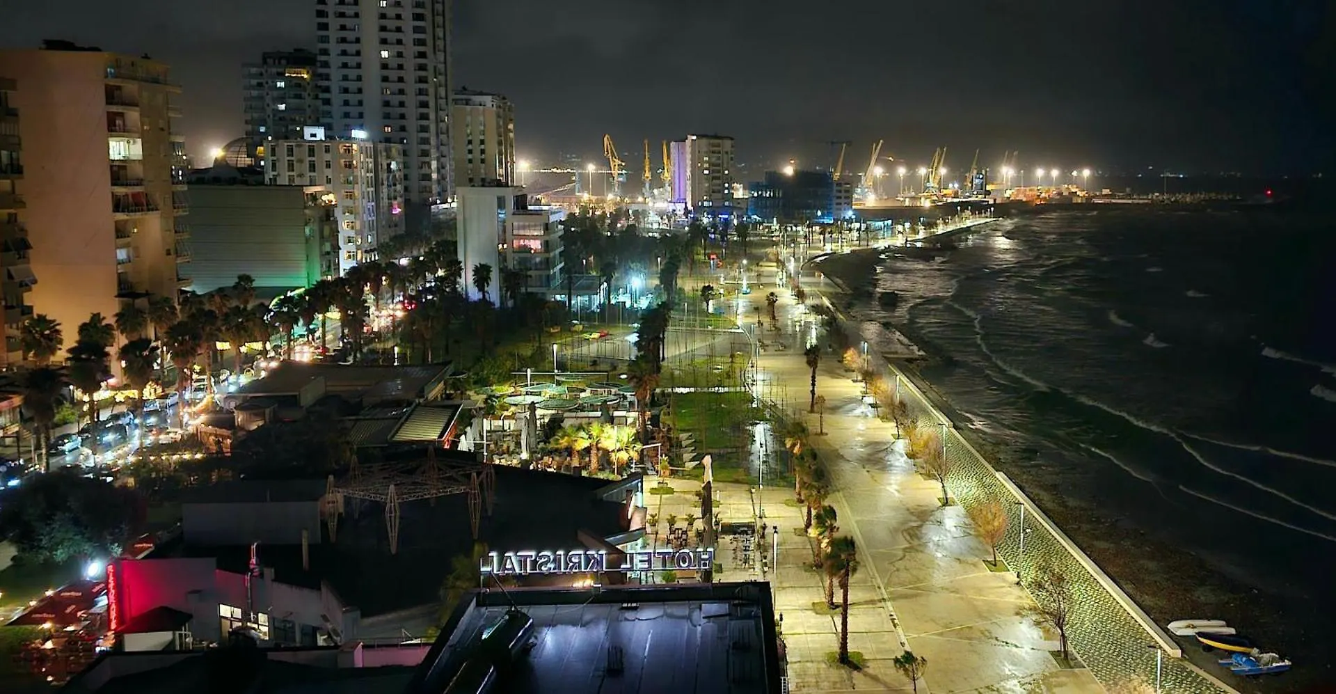 City Center Beachfront Apartments Δυρράχιο
